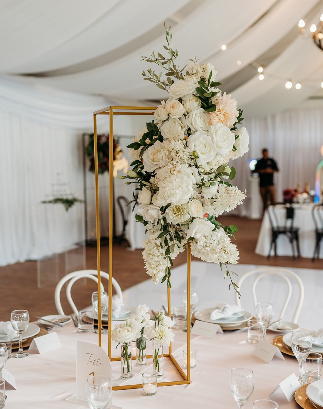 ABSOLUTELY FABULOUS STYLING